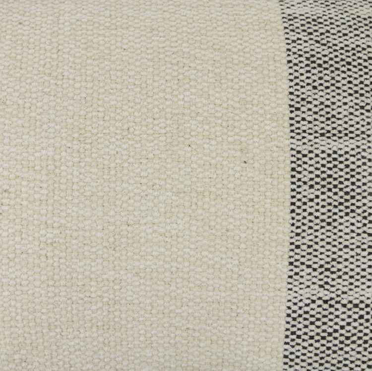 Isa cushion 60x40, white and grey