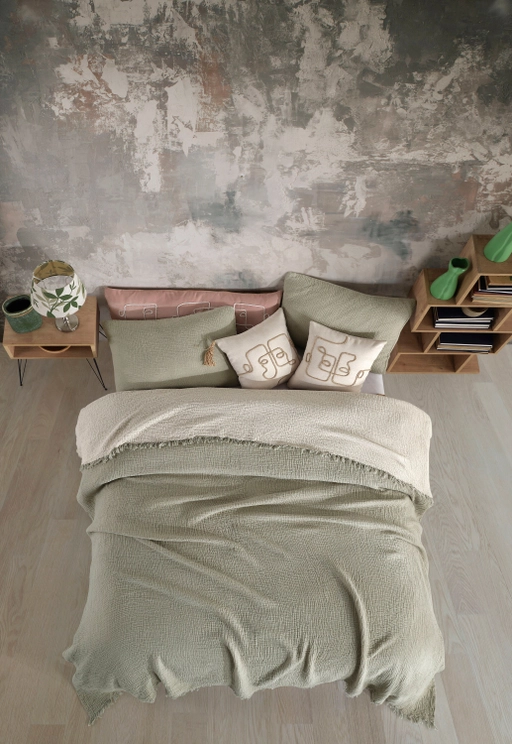 Quilt and blanket made of cotton with queen-size gauze or muslin MUSLIN GREEN