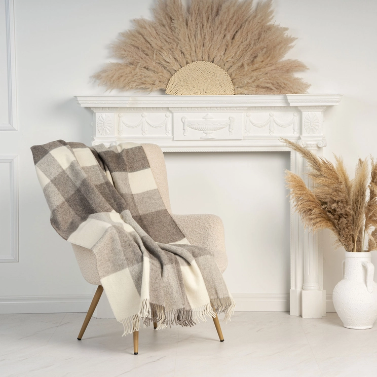 Edinburgh plaid blanket made of virgin wool