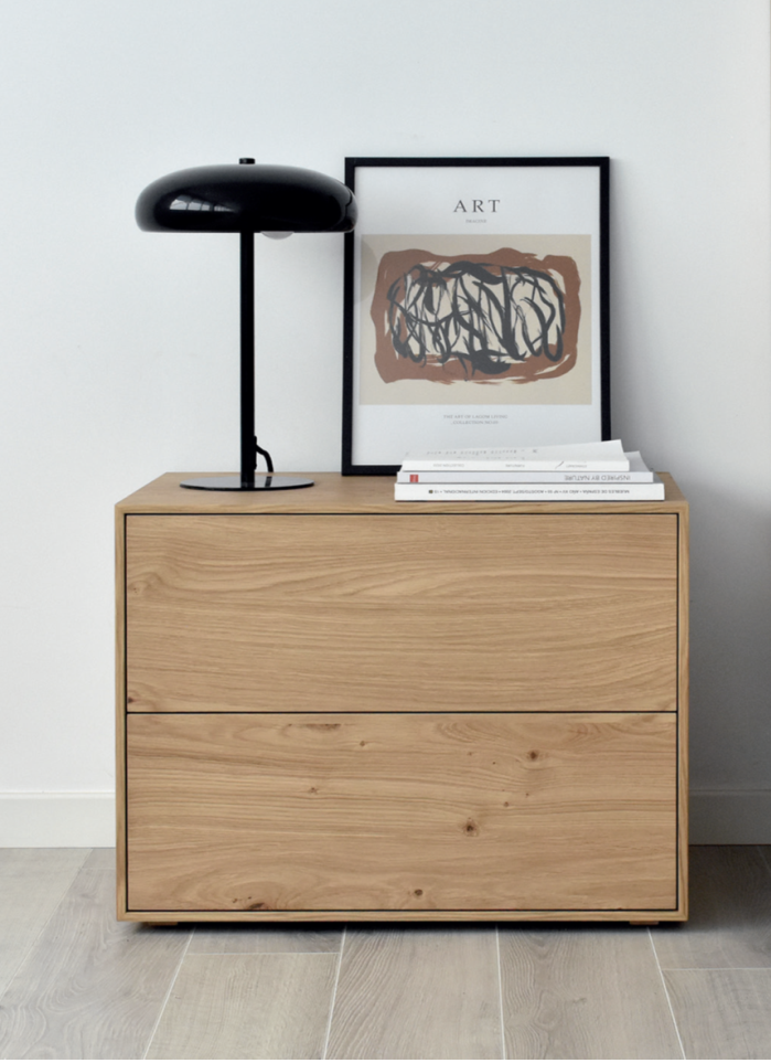 Mesita dormitorio AREN en roble claro cajón liso sin pata