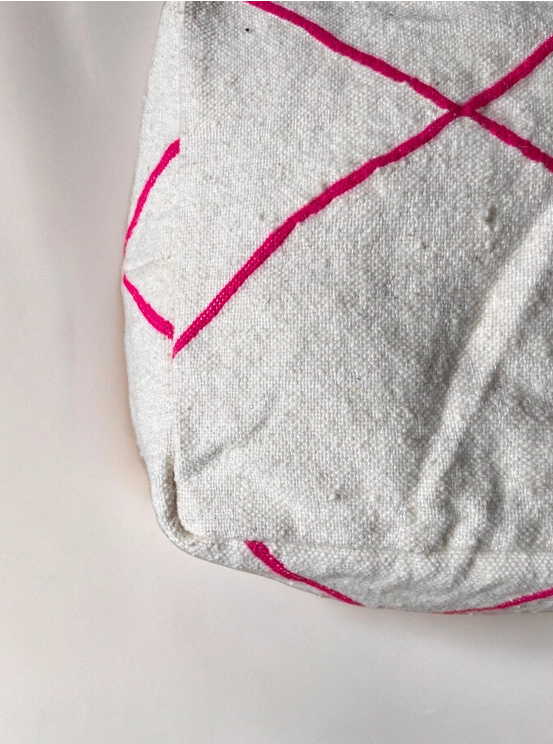 MINA stuffed poufs 45x45x25 100% cotton