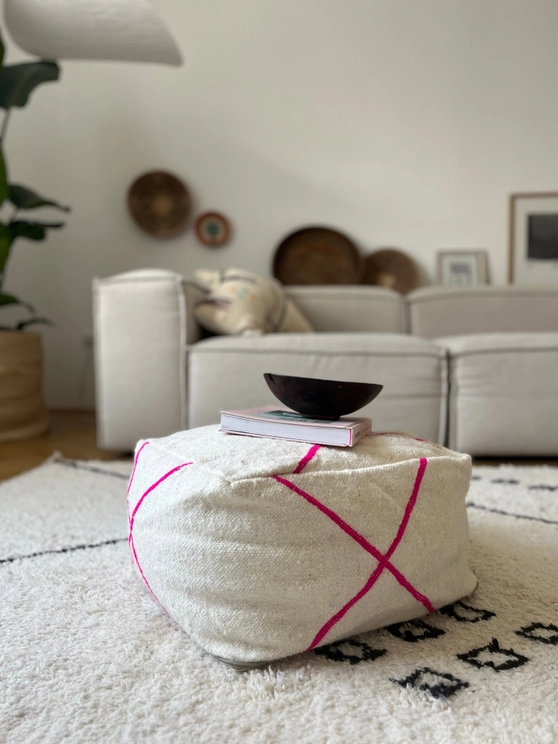 MINA stuffed poufs 45x45x25 100% cotton
