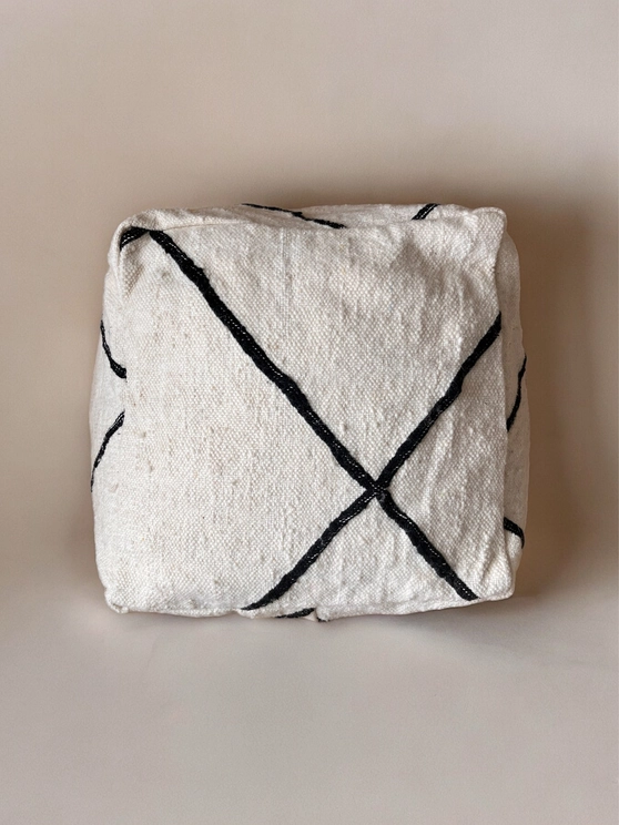 MELI stuffed poufs 45x45x25 100% cotton