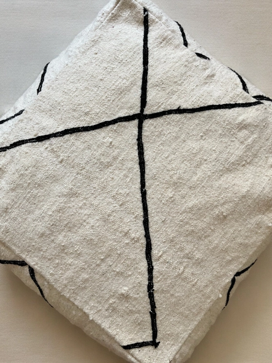 MELI stuffed poufs 60x60x25 100% cotton