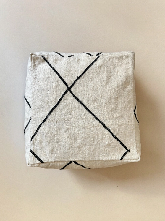 MELI stuffed poufs 60x60x25 100% cotton