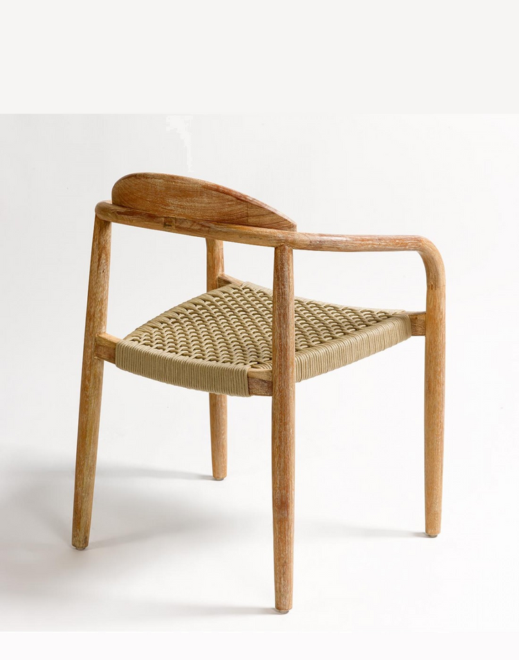 Silla AMAYA, madera de eucalipto natural y asiento de cuerda color natural