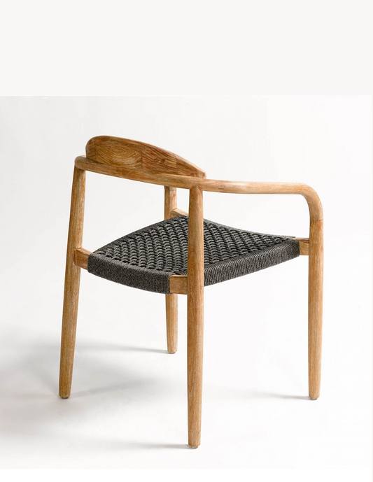 Silla AMAYA, madera natural de eucalipto y asiento de cuerda color antracita