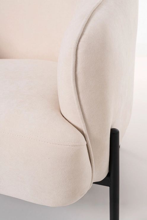 Sillón Matsson, Terciopelo Blanco Hueso, 77*71*80 Cm.